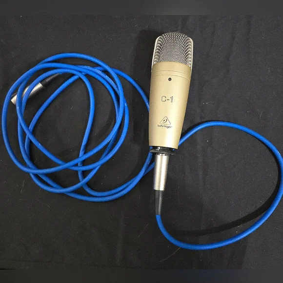 Behringer C-1 Gold Studio Condenser Microphone - Picture 4 of 4